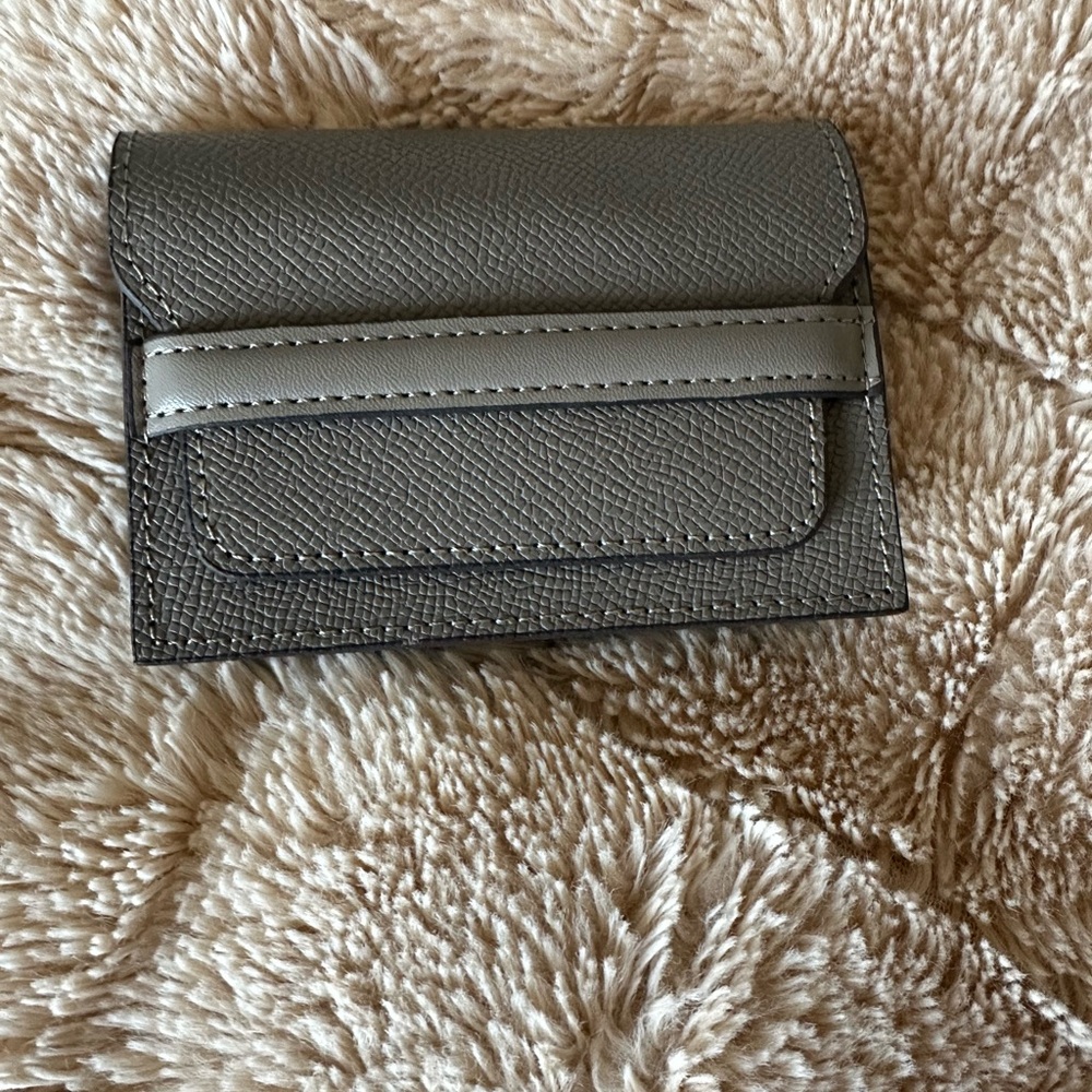 Genuine leather Gray Textured Wallet